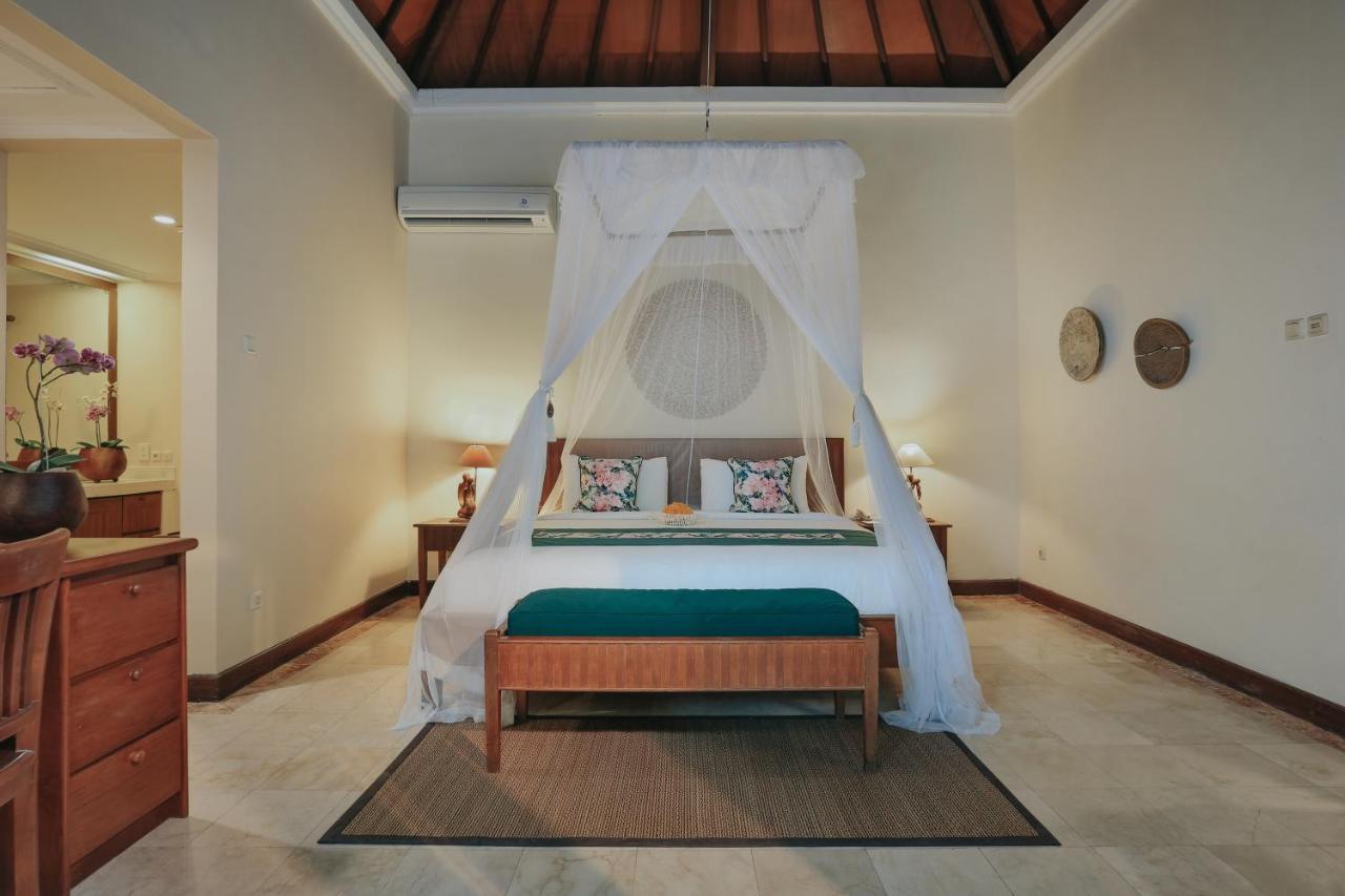Parigata Villas Resort Санур Экстерьер фото