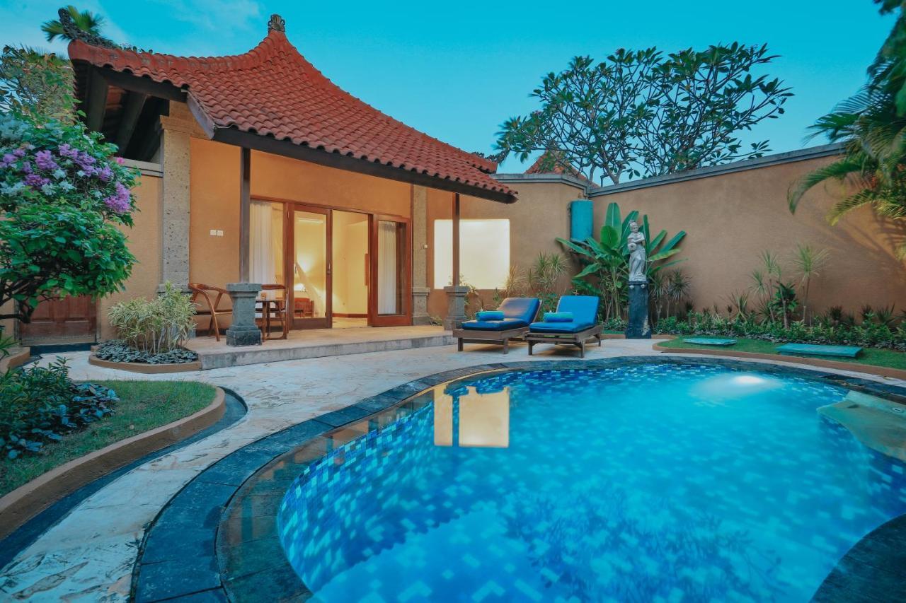 Parigata Villas Resort Санур Экстерьер фото