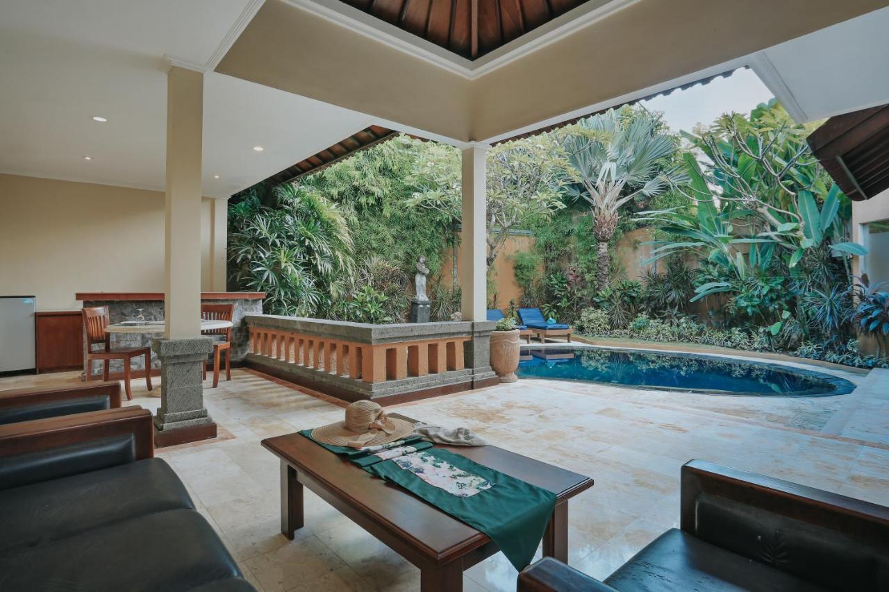 Parigata Villas Resort Санур Экстерьер фото