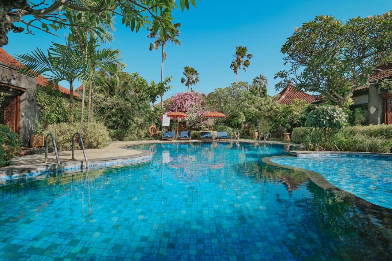 Parigata Villas Resort Санур Экстерьер фото