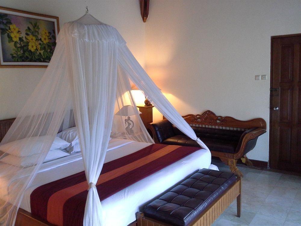 Parigata Villas Resort Санур Экстерьер фото