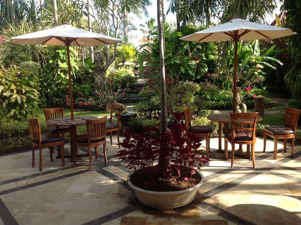 Parigata Villas Resort Санур Экстерьер фото